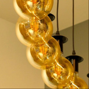 jealousvue亚洲妇女
